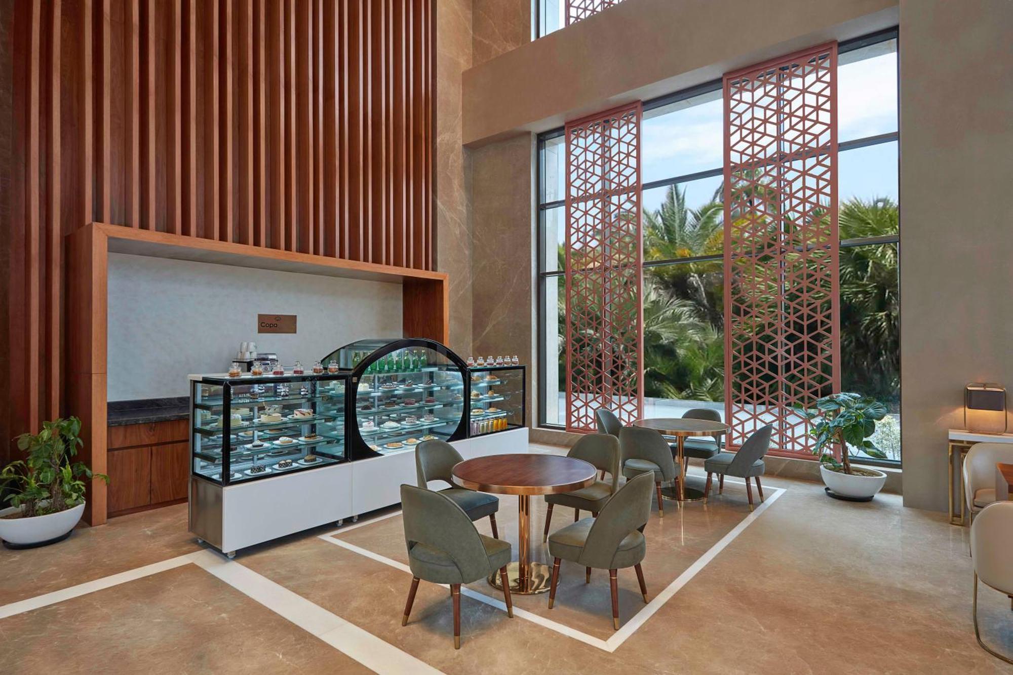 Doubletree By Hilton Varanasi Eksteriør bilde