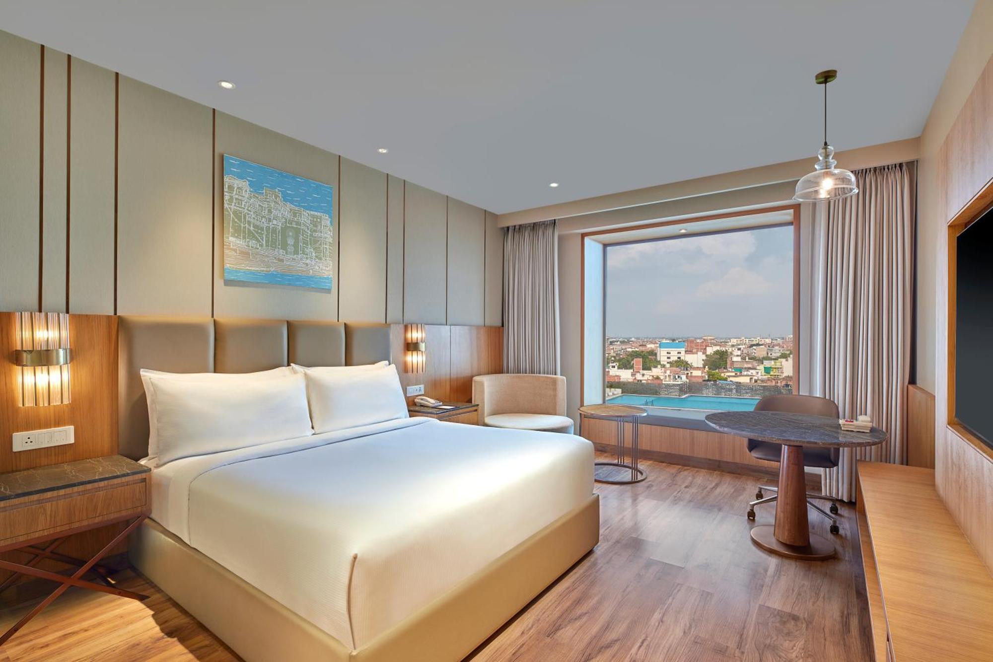 Doubletree By Hilton Varanasi Eksteriør bilde