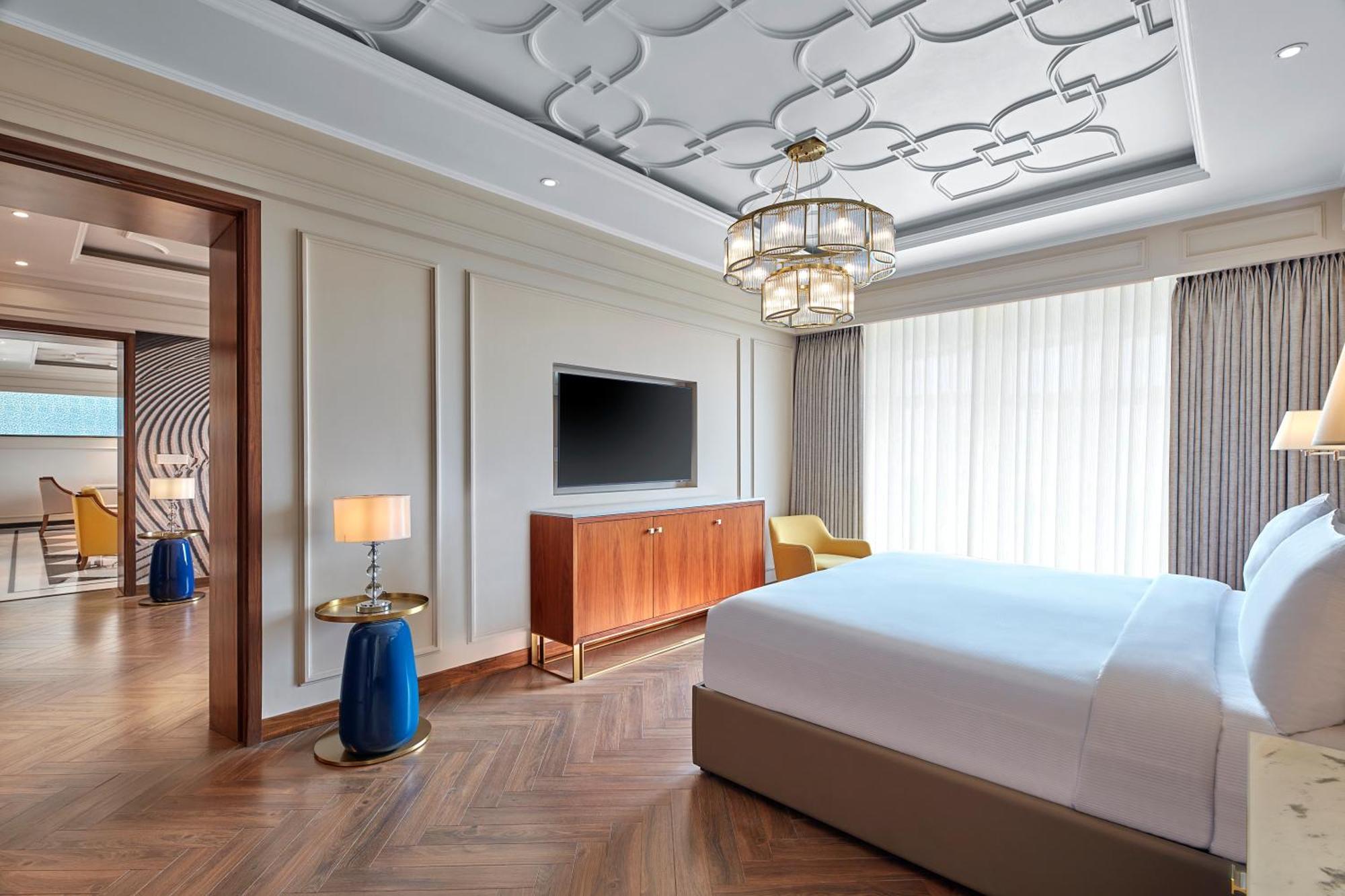 Doubletree By Hilton Varanasi Eksteriør bilde